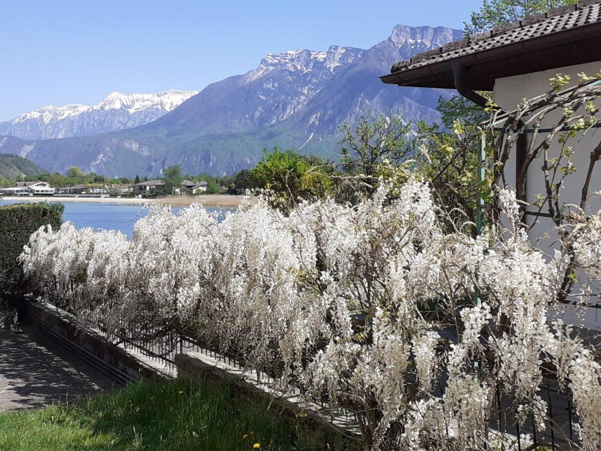 La Perla Del Lago Calceranica al Lago Exterior photo