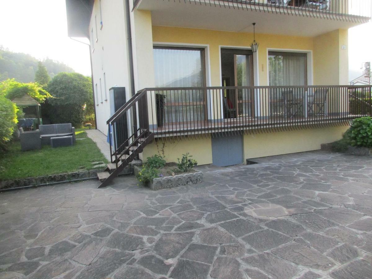 La Perla Del Lago Calceranica al Lago Exterior photo